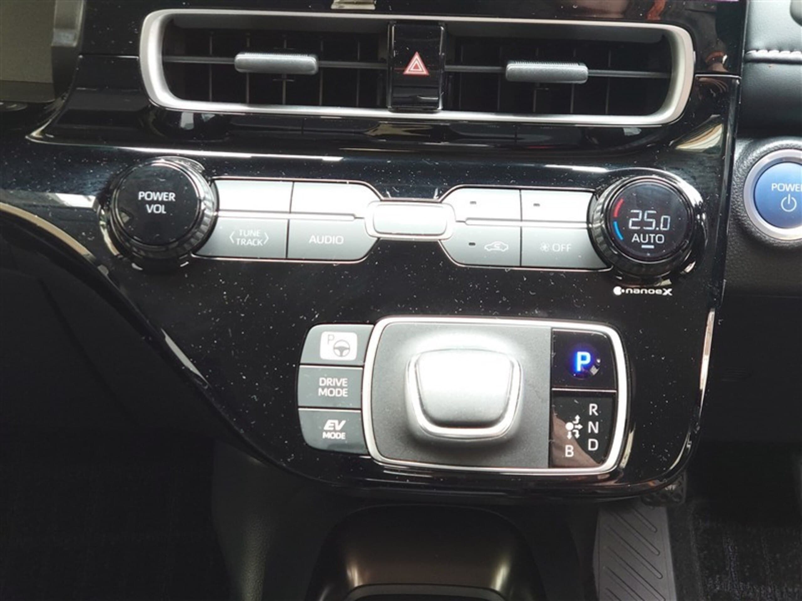 アクア シフト周り